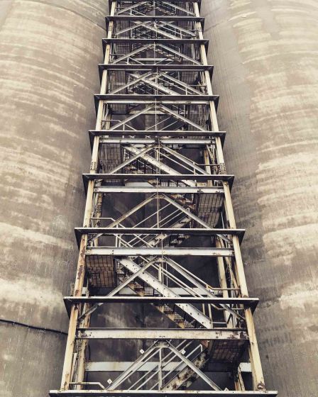 Industrial Look Up