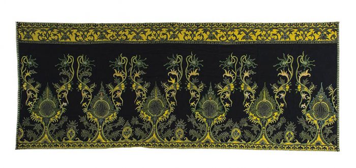 Indonesian Tradition Cloth - Decorative Objects