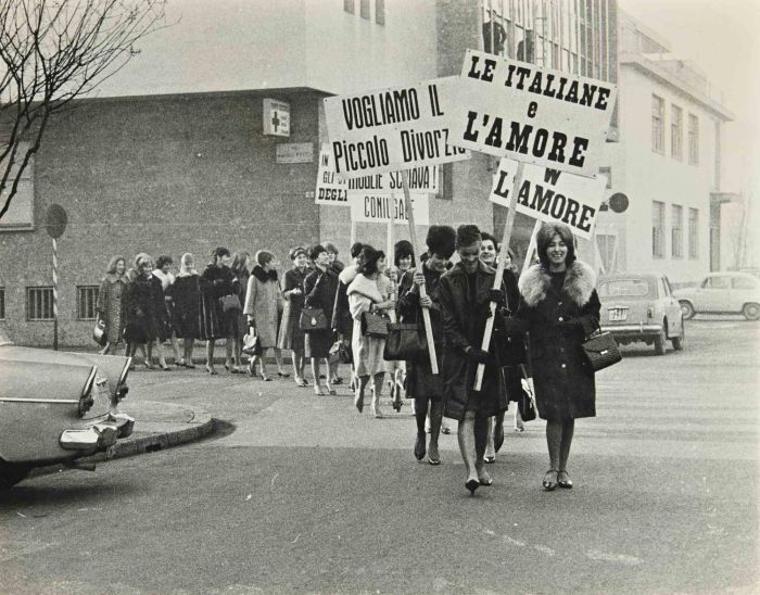Women Manifestation - Vintage b/w Photo   