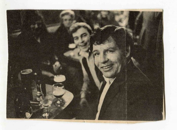 Italian Immigrants in a German Bar
