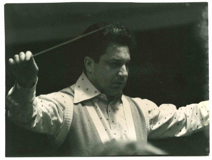 Photo of Yani Aaronovitch