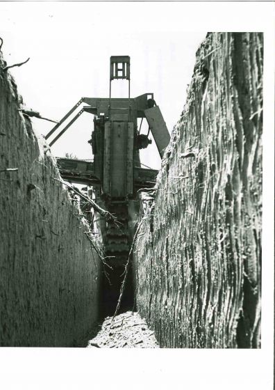 Lifting Machine- American Vintage Photograph