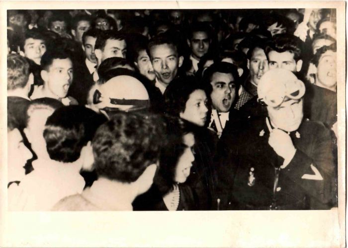 The Crowd Behind the Policemen, Algeria