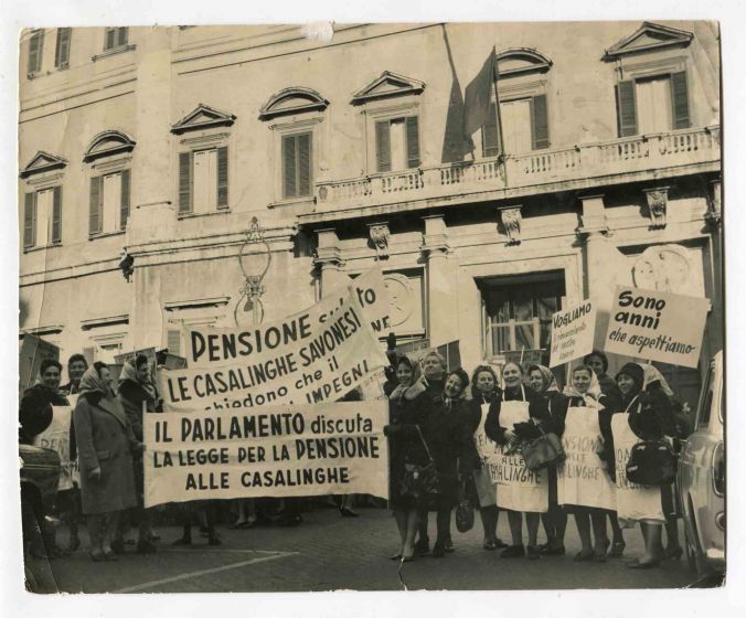 The Protest- Historical Photographs about the Feminist Movement 