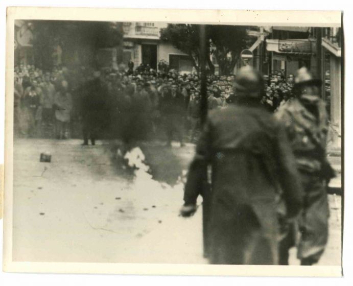 War in Algeria - Historical Photo 