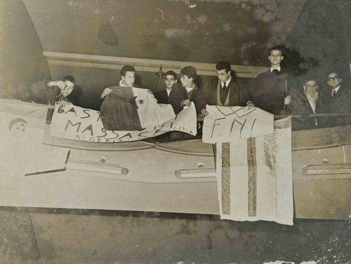 War in Algeria - Demonstration 