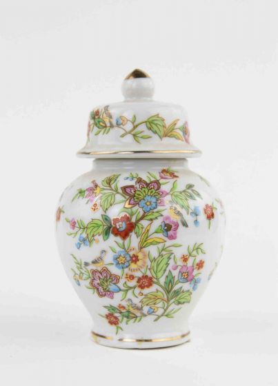 Japanese Kutani Vase - Decorative Object 