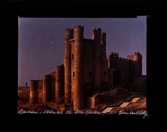 "Spagna" is an original photo, realized by Anonymous Photographer of the 20th Century.