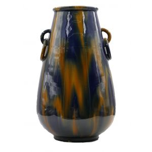 Vase with Rings