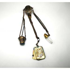 Antique Dance Chain