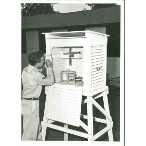 The AWS Observor - American Vintage Photograph