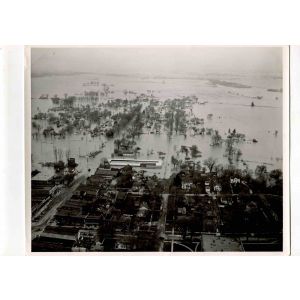Hamburg - American Vintage Photograph