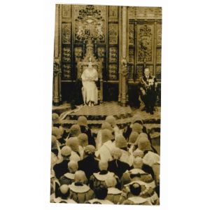 Queen Elizabeth II - Vintage Photograph   -