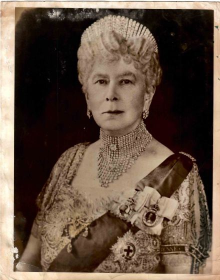 Portrait of Queen Mary
