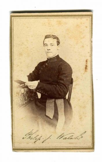 Anonymous - Historical Photo - Portrait - Vintage Photograph 