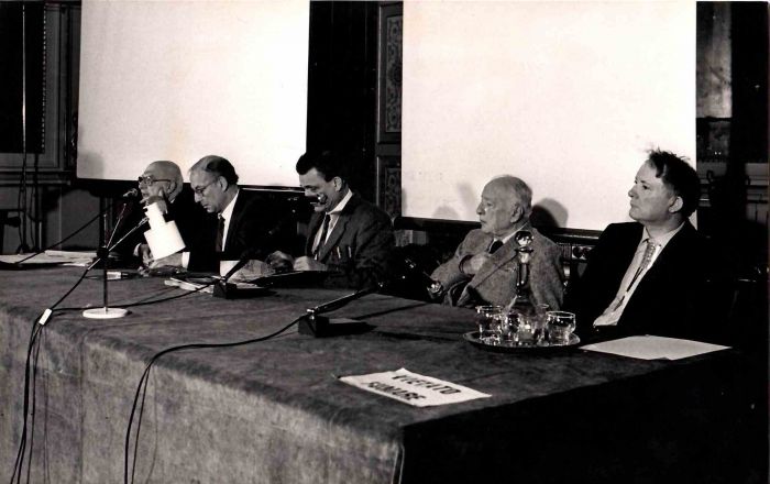 Conference on Einstein And Contemporary Physics in the 1980s