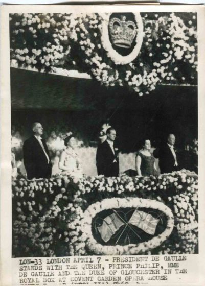 Queen Elizabeth II - Vintage Photograph 