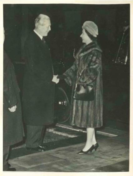 Queen Elizabeth II - Vintage Photograph
