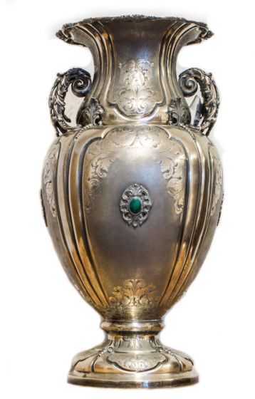 Big Silver Amphora - Decorative Objects