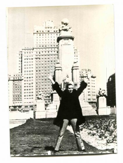 Anonymous - Old Days - Vintage Photograph 