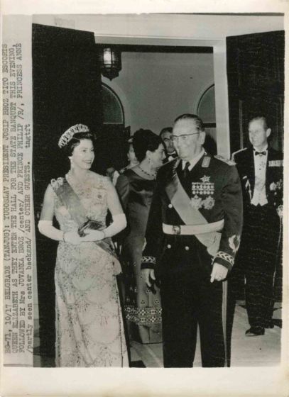 Queen Elizabeth II - Vintage Photograph