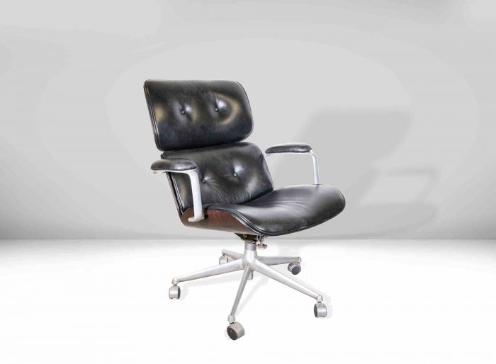 Vintage MIM Armchair