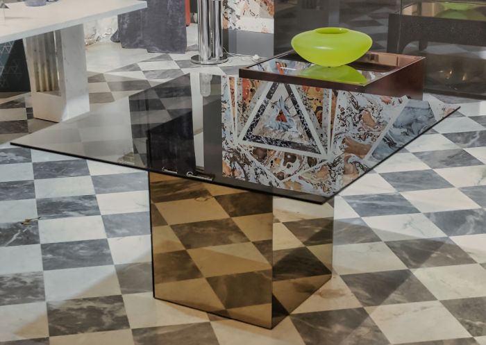Blok Table by Nanda Vigo - Design Online