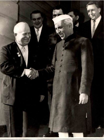 Portrait of Jawaharlal Nehru with Nikita Krusciov
