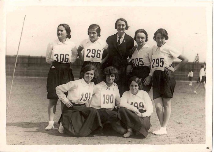 Girls in the Sport Team 