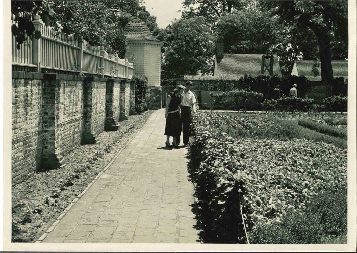 Mount Vernon, An American Shrine - Vintage Photograph