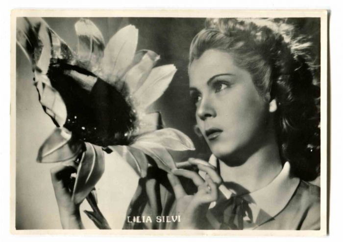 Anonymous - Portrait of Lilia Silvi - Vintage Photograph 