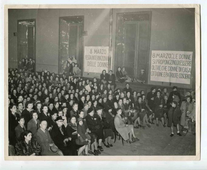 8 March- Historical Photographs of the Feminist Movement 
